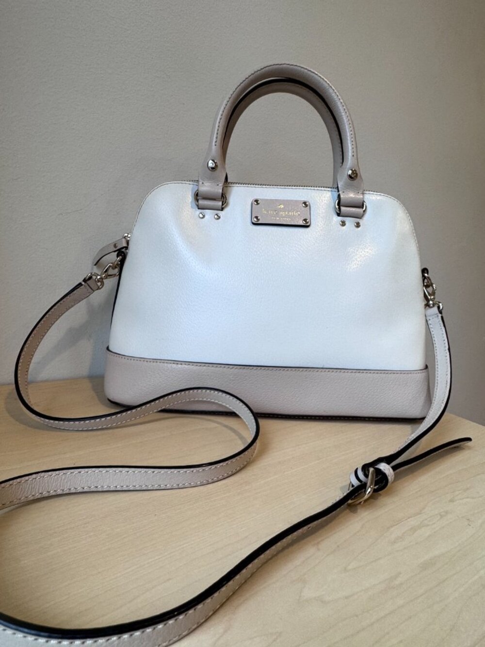 Kate Spade Dome Satchel – Saffiano Leather – Beige & Tan – GREAT CONDITION 🔥